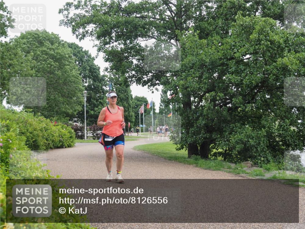 22.06.2025 - Viking Triathlon KatJ http://msf.ph/oto/8126556 22.06.2025 15:29:40 Laufen 89 meine-sportfotos.de