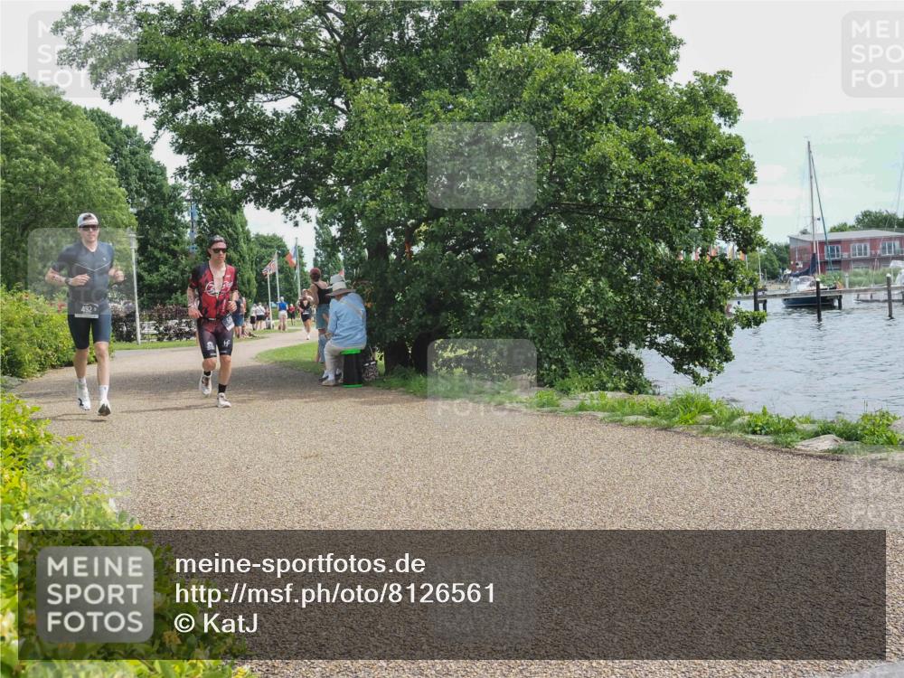 22.06.2025 - Viking Triathlon KatJ http://msf.ph/oto/8126561 22.06.2025 13:47:08 Laufen 492, 506 meine-sportfotos.de