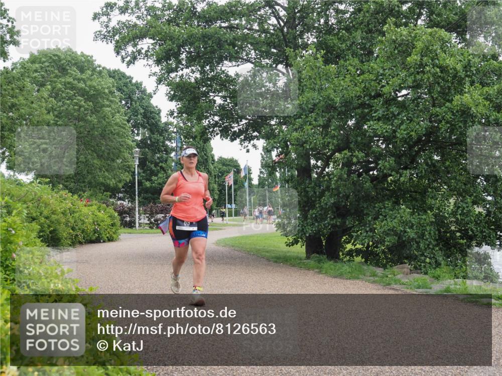 22.06.2025 - Viking Triathlon KatJ http://msf.ph/oto/8126563 22.06.2025 15:29:40 Laufen 89 meine-sportfotos.de