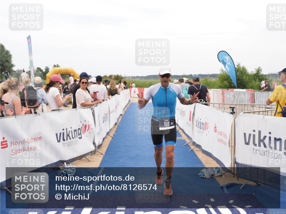 22.06.2025 - Viking Triathlon MichiJ http://msf.ph/oto/8126574 22.06.2025 15:23:19 Ziel 158, 397 meine-sportfotos.de