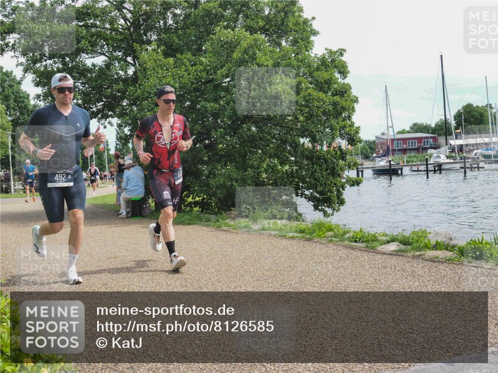 22.06.2025 - Viking Triathlon KatJ http://msf.ph/oto/8126585 22.06.2025 13:47:10 Laufen 492, 506 meine-sportfotos.de