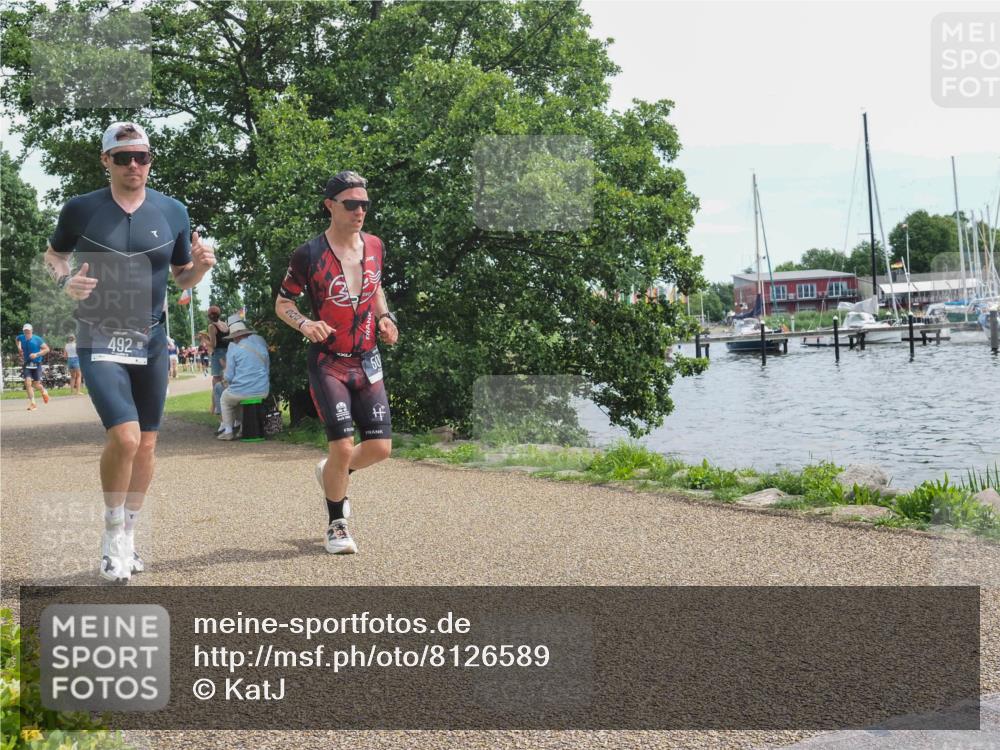 22.06.2025 - Viking Triathlon KatJ http://msf.ph/oto/8126589 22.06.2025 13:47:10 Laufen 492, 506 meine-sportfotos.de