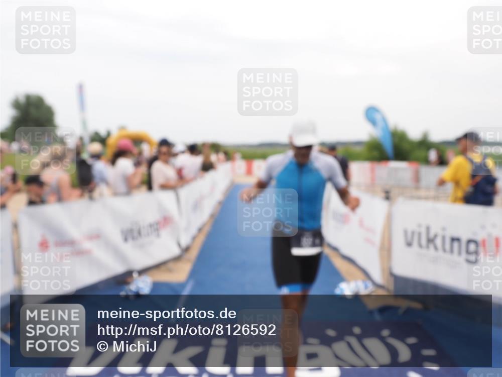 22.06.2025 - Viking Triathlon MichiJ http://msf.ph/oto/8126592 22.06.2025 15:23:20 Ziel 158 meine-sportfotos.de
