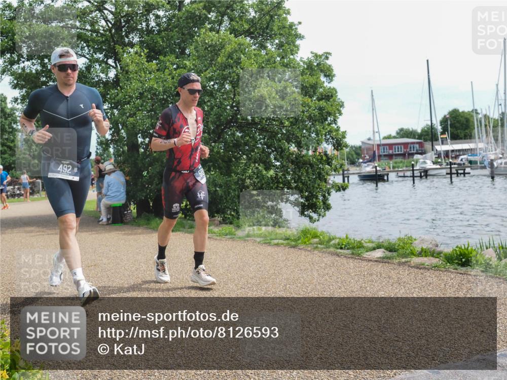 22.06.2025 - Viking Triathlon KatJ http://msf.ph/oto/8126593 22.06.2025 13:47:10 Laufen 492, 506 meine-sportfotos.de