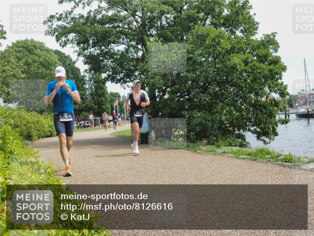 22.06.2025 - Viking Triathlon KatJ http://msf.ph/oto/8126616 22.06.2025 13:47:17 Laufen 216, 224 meine-sportfotos.de