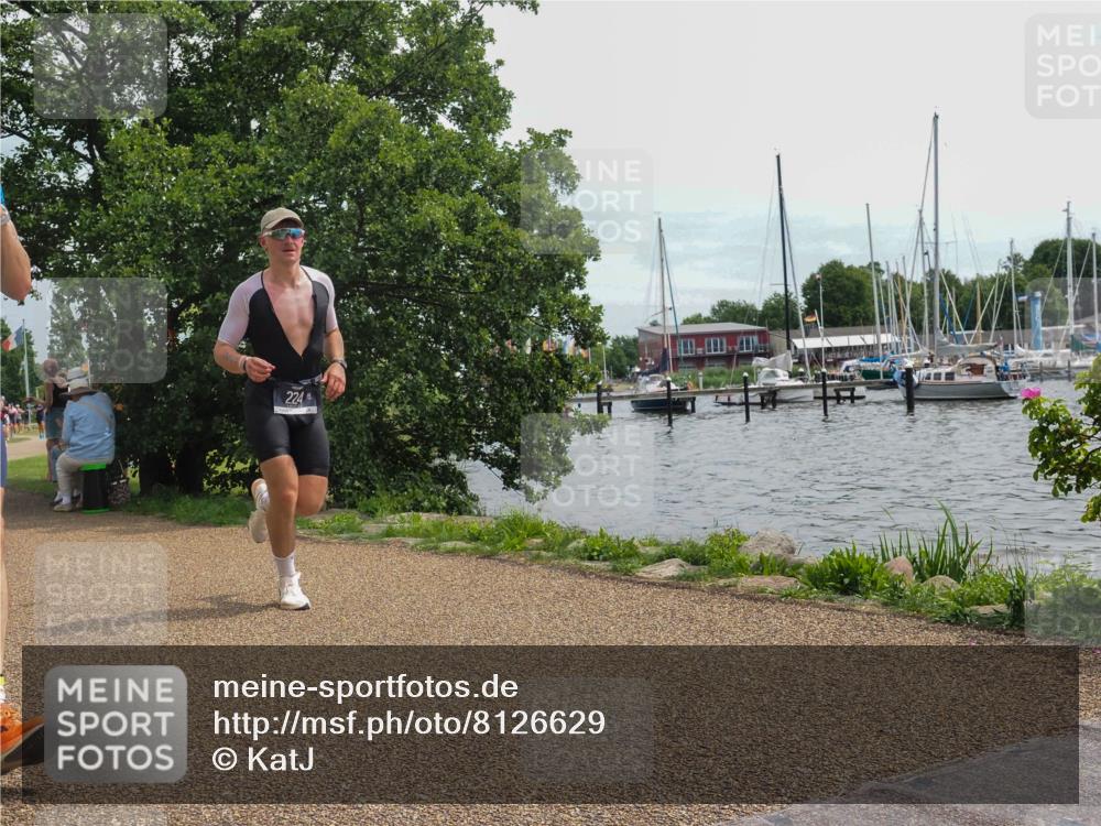 22.06.2025 - Viking Triathlon KatJ http://msf.ph/oto/8126629 22.06.2025 13:47:18 Laufen 216, 224 meine-sportfotos.de