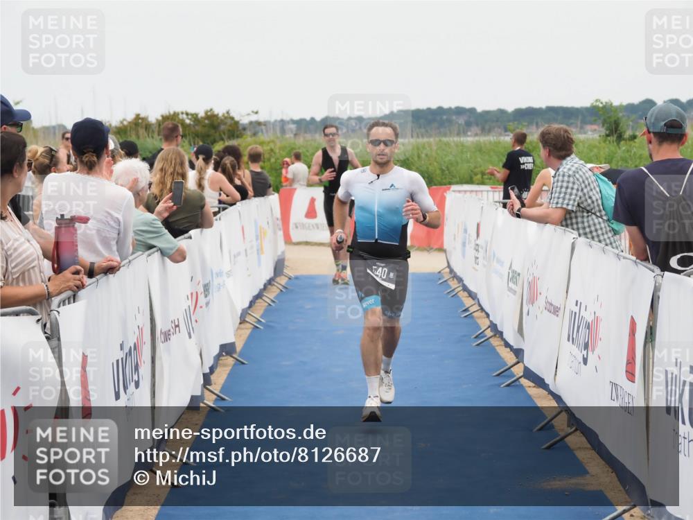22.06.2025 - Viking Triathlon MichiJ http://msf.ph/oto/8126687 22.06.2025 15:24:05 Ziel 366, 540 meine-sportfotos.de