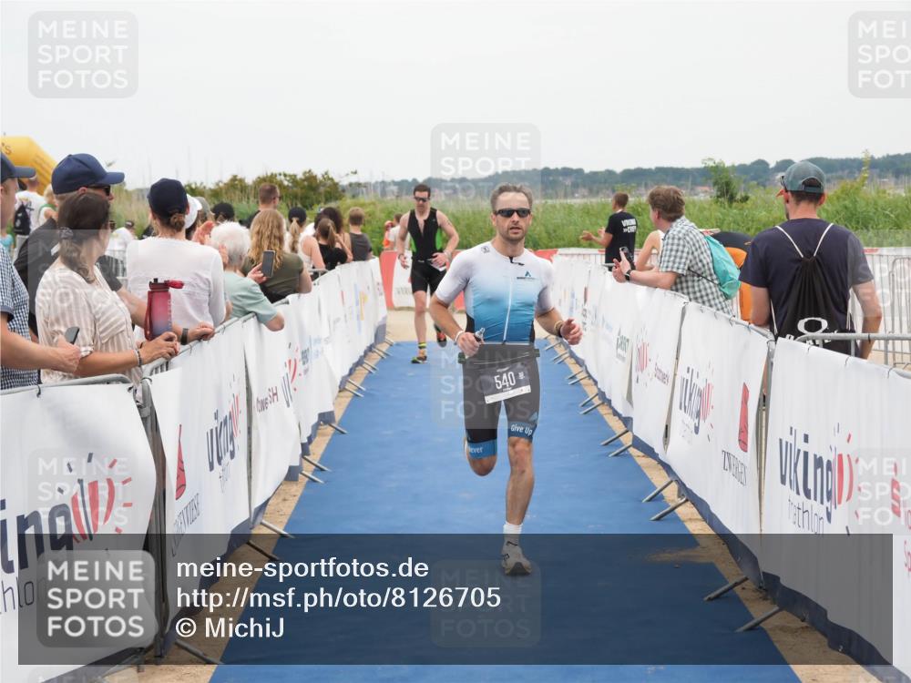 22.06.2025 - Viking Triathlon MichiJ http://msf.ph/oto/8126705 22.06.2025 15:24:05 Ziel 366, 540 meine-sportfotos.de