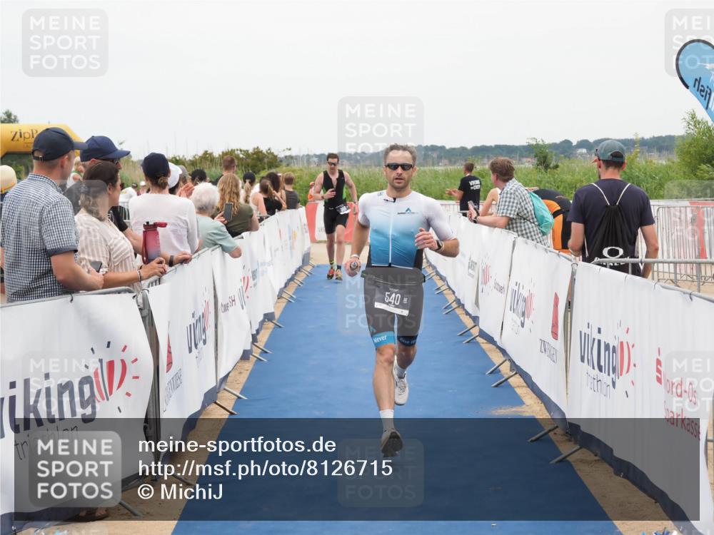 22.06.2025 - Viking Triathlon MichiJ http://msf.ph/oto/8126715 22.06.2025 15:24:05 Ziel 366, 540 meine-sportfotos.de