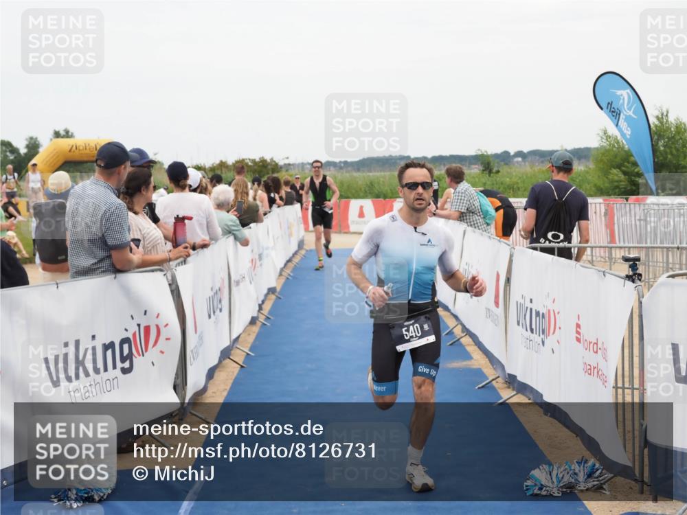 22.06.2025 - Viking Triathlon MichiJ http://msf.ph/oto/8126731 22.06.2025 15:24:06 Ziel 366, 540 meine-sportfotos.de