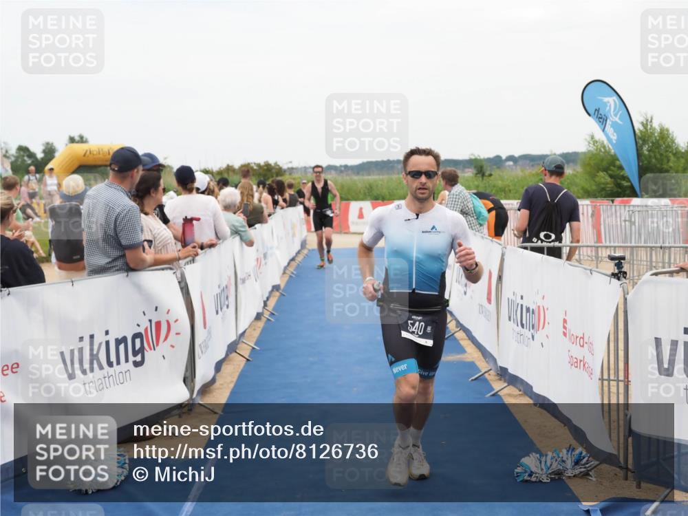 22.06.2025 - Viking Triathlon MichiJ http://msf.ph/oto/8126736 22.06.2025 15:24:06 Ziel 366, 540 meine-sportfotos.de