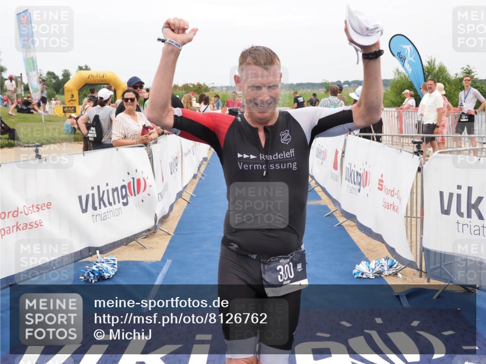 22.06.2025 - Viking Triathlon MichiJ http://msf.ph/oto/8126762 22.06.2025 15:18:22 Ziel 164, 235, 247, 300 meine-sportfotos.de