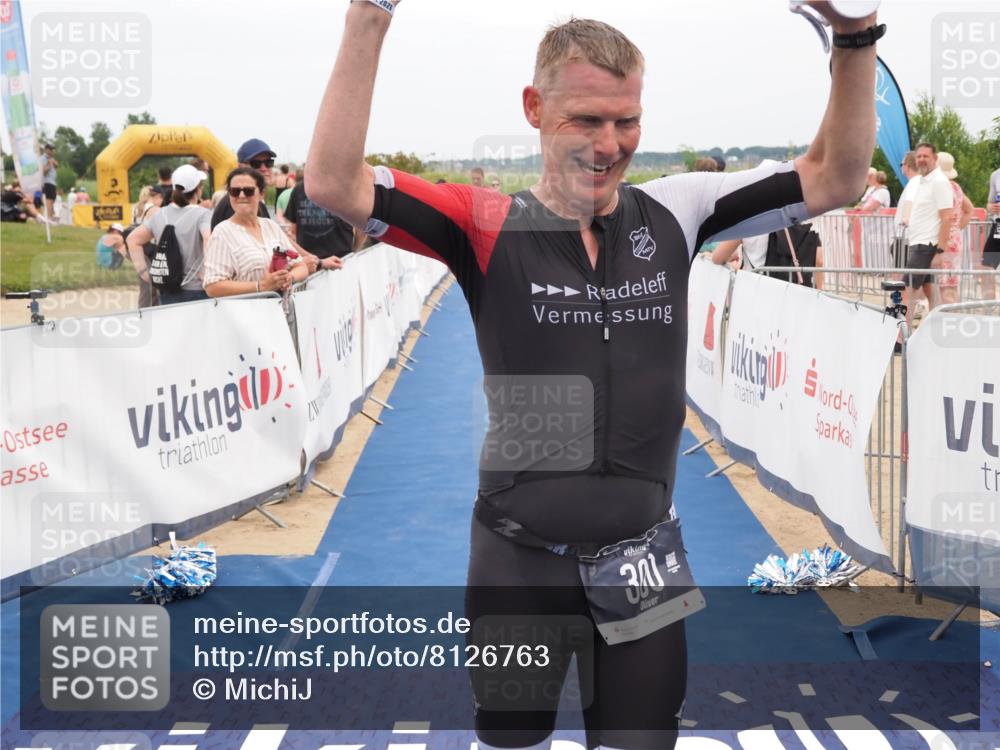 22.06.2025 - Viking Triathlon MichiJ http://msf.ph/oto/8126763 22.06.2025 15:18:22 Ziel 164, 235, 247, 300 meine-sportfotos.de