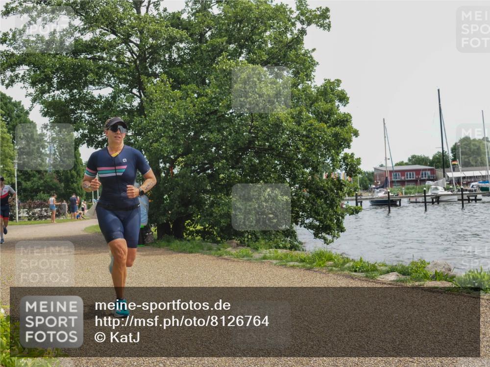 22.06.2025 - Viking Triathlon KatJ http://msf.ph/oto/8126764 22.06.2025 13:47:35 Laufen 196, 301 meine-sportfotos.de