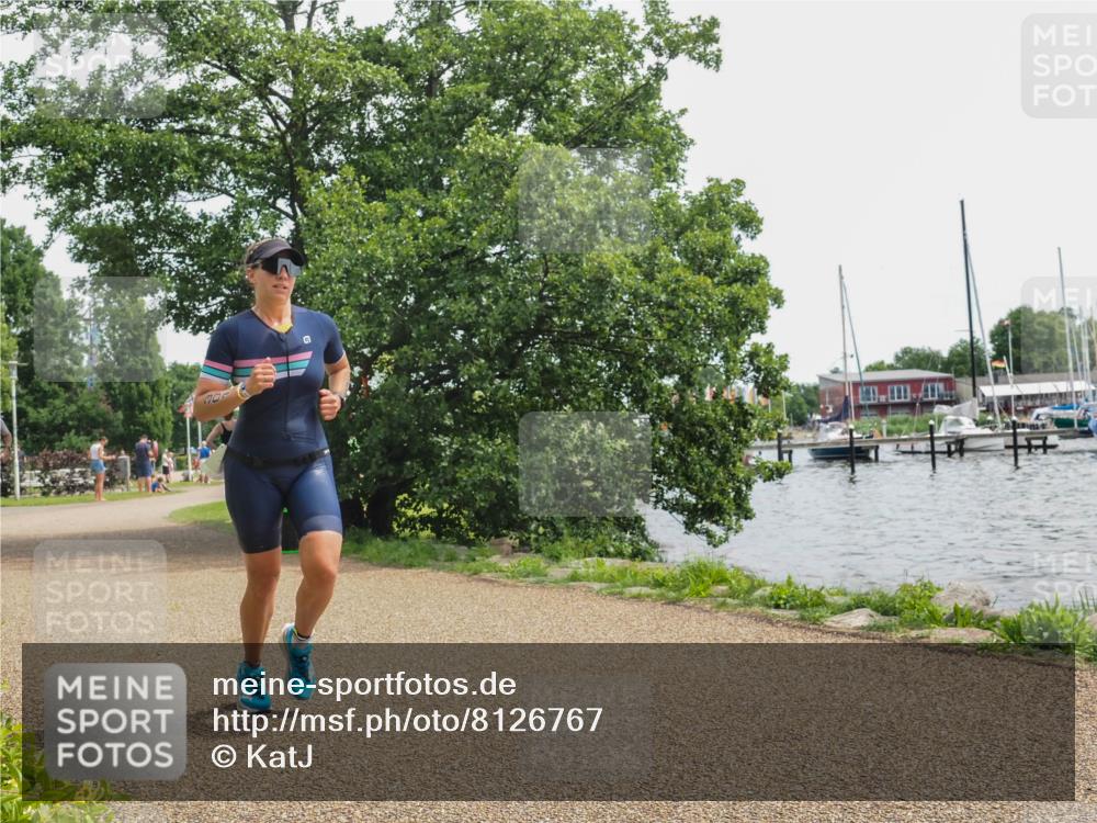 22.06.2025 - Viking Triathlon KatJ http://msf.ph/oto/8126767 22.06.2025 13:47:35 Laufen 196, 301 meine-sportfotos.de