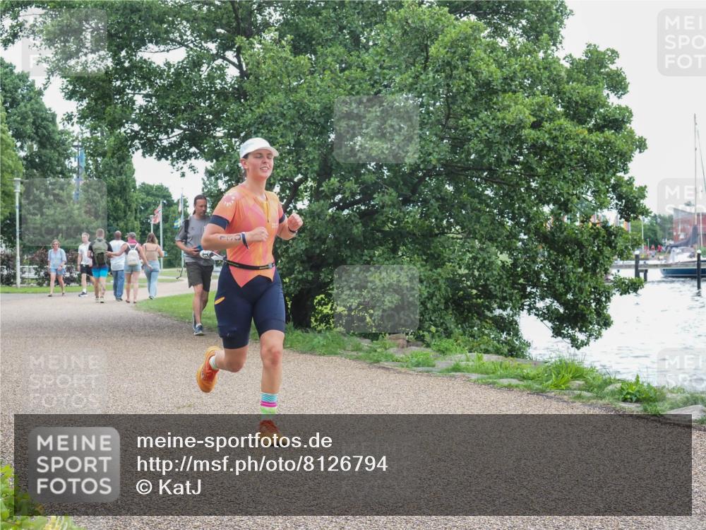 22.06.2025 - Viking Triathlon KatJ http://msf.ph/oto/8126794 22.06.2025 15:30:21 Laufen 130 meine-sportfotos.de