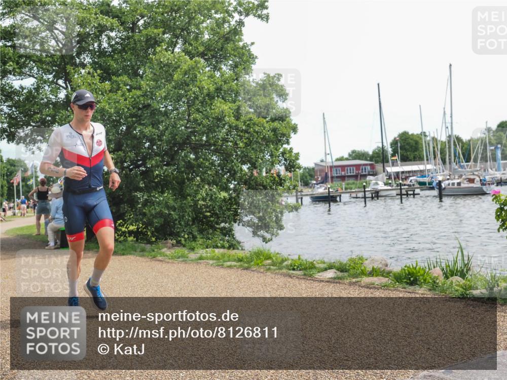 22.06.2025 - Viking Triathlon KatJ http://msf.ph/oto/8126811 22.06.2025 13:47:38 Laufen 196, 301 meine-sportfotos.de