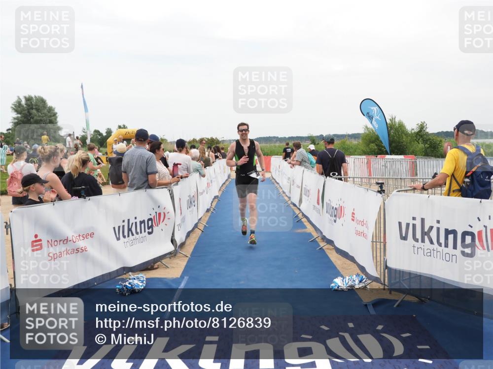 22.06.2025 - Viking Triathlon MichiJ http://msf.ph/oto/8126839 22.06.2025 15:24:09 Ziel 366, 540 meine-sportfotos.de