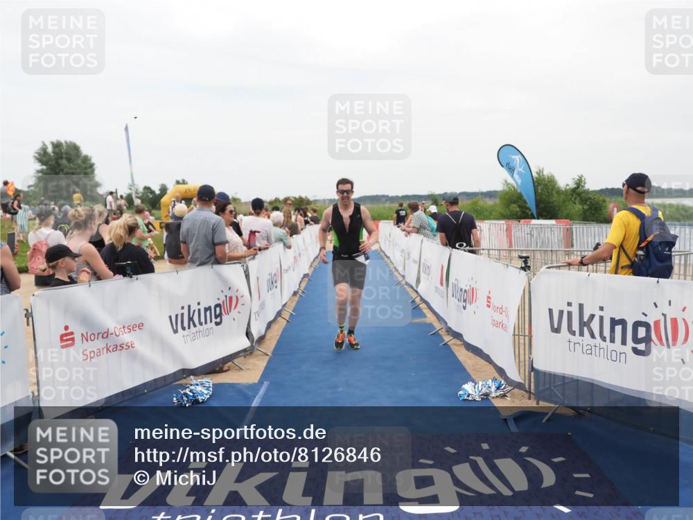 22.06.2025 - Viking Triathlon MichiJ http://msf.ph/oto/8126846 22.06.2025 15:24:09 Ziel 366, 540 meine-sportfotos.de