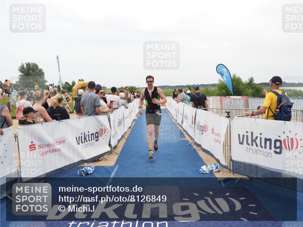 22.06.2025 - Viking Triathlon MichiJ http://msf.ph/oto/8126849 22.06.2025 15:24:09 Ziel 366, 540 meine-sportfotos.de