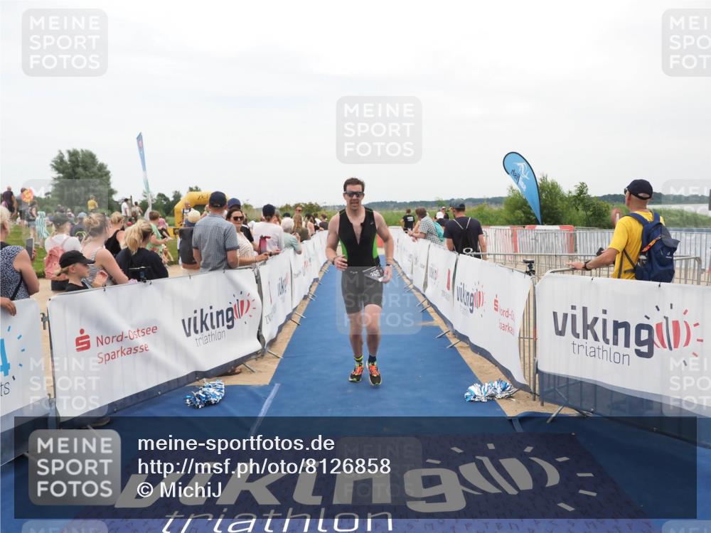 22.06.2025 - Viking Triathlon MichiJ http://msf.ph/oto/8126858 22.06.2025 15:24:10 Ziel 366, 540 meine-sportfotos.de