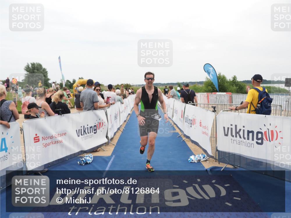 22.06.2025 - Viking Triathlon MichiJ http://msf.ph/oto/8126864 22.06.2025 15:24:10 Ziel 366, 540 meine-sportfotos.de