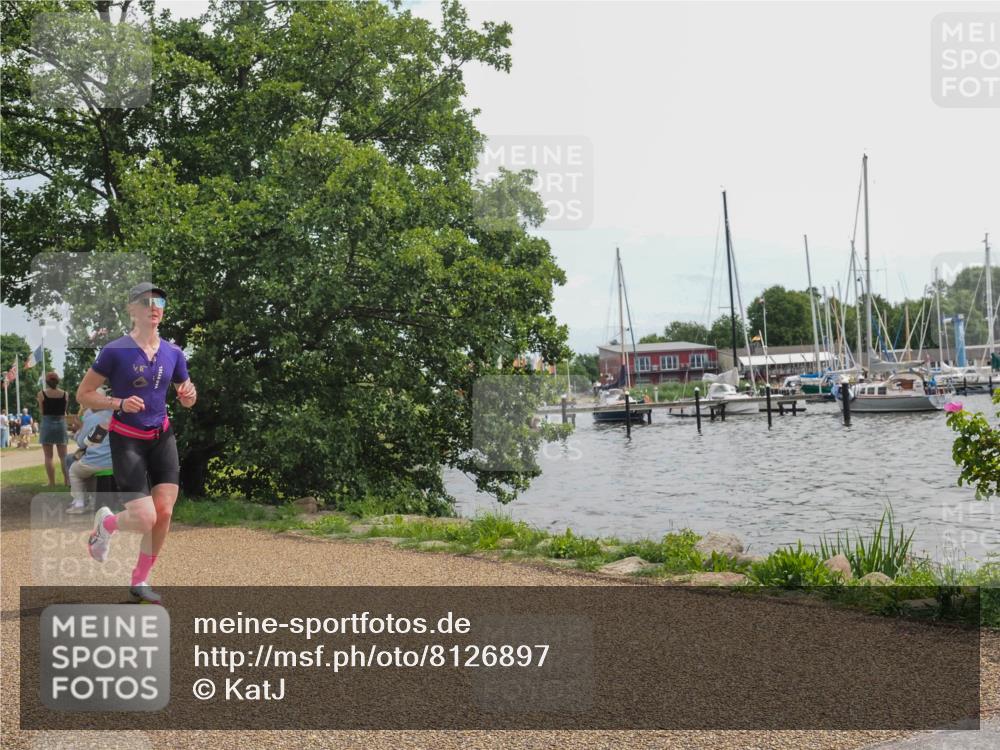 22.06.2025 - Viking Triathlon KatJ http://msf.ph/oto/8126897 22.06.2025 13:48:08 Laufen 273, 299 meine-sportfotos.de