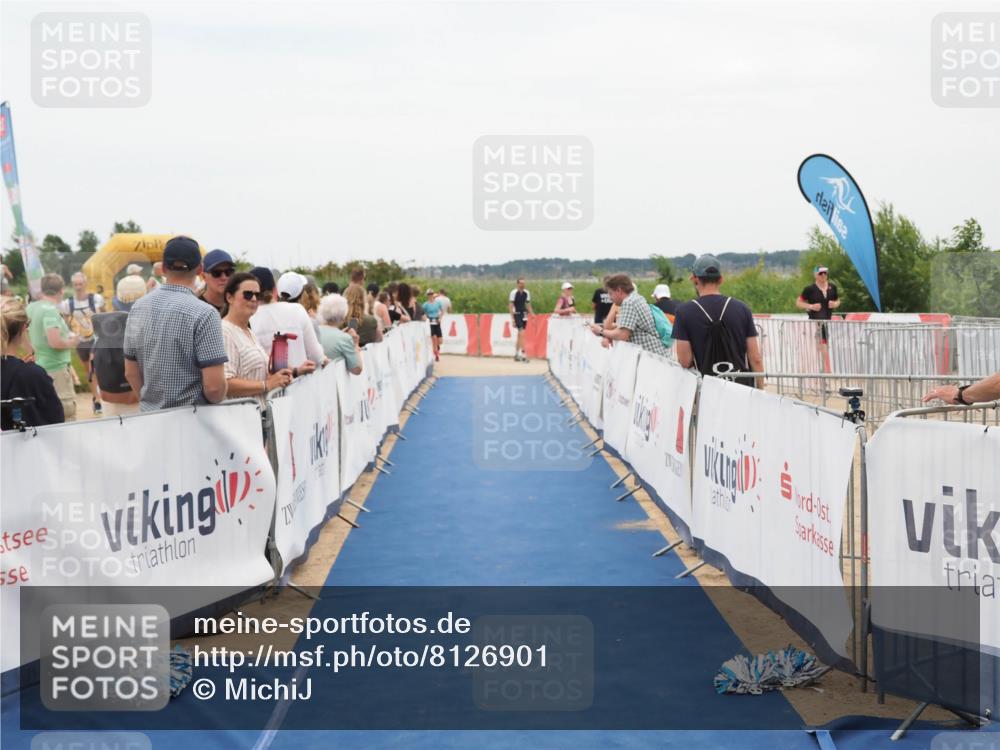 22.06.2025 - Viking Triathlon MichiJ http://msf.ph/oto/8126901 22.06.2025 15:24:11 Ziel 366 meine-sportfotos.de