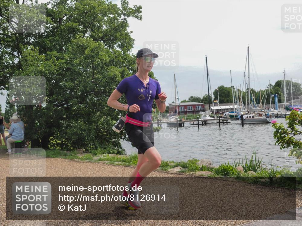 22.06.2025 - Viking Triathlon KatJ http://msf.ph/oto/8126914 22.06.2025 13:48:09 Laufen 273, 299 meine-sportfotos.de