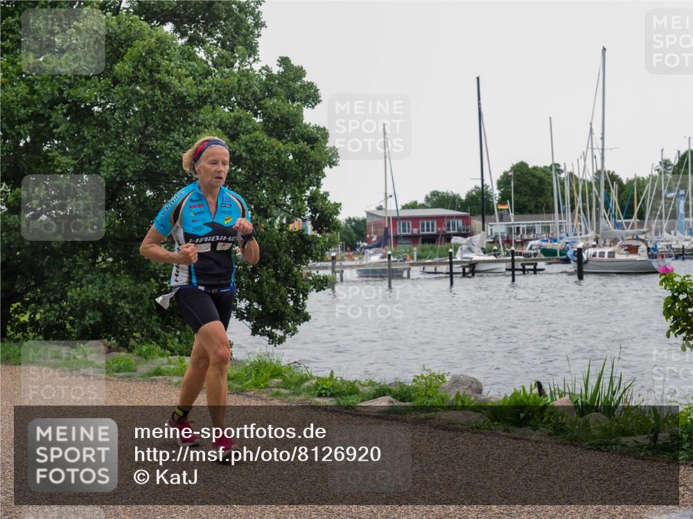 22.06.2025 - Viking Triathlon KatJ http://msf.ph/oto/8126920 22.06.2025 15:30:53 Laufen 190 meine-sportfotos.de