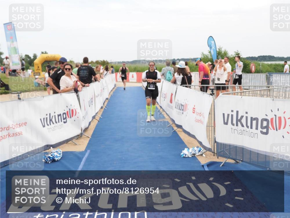22.06.2025 - Viking Triathlon MichiJ http://msf.ph/oto/8126954 22.06.2025 15:18:31 Ziel 235, 247, 399 meine-sportfotos.de
