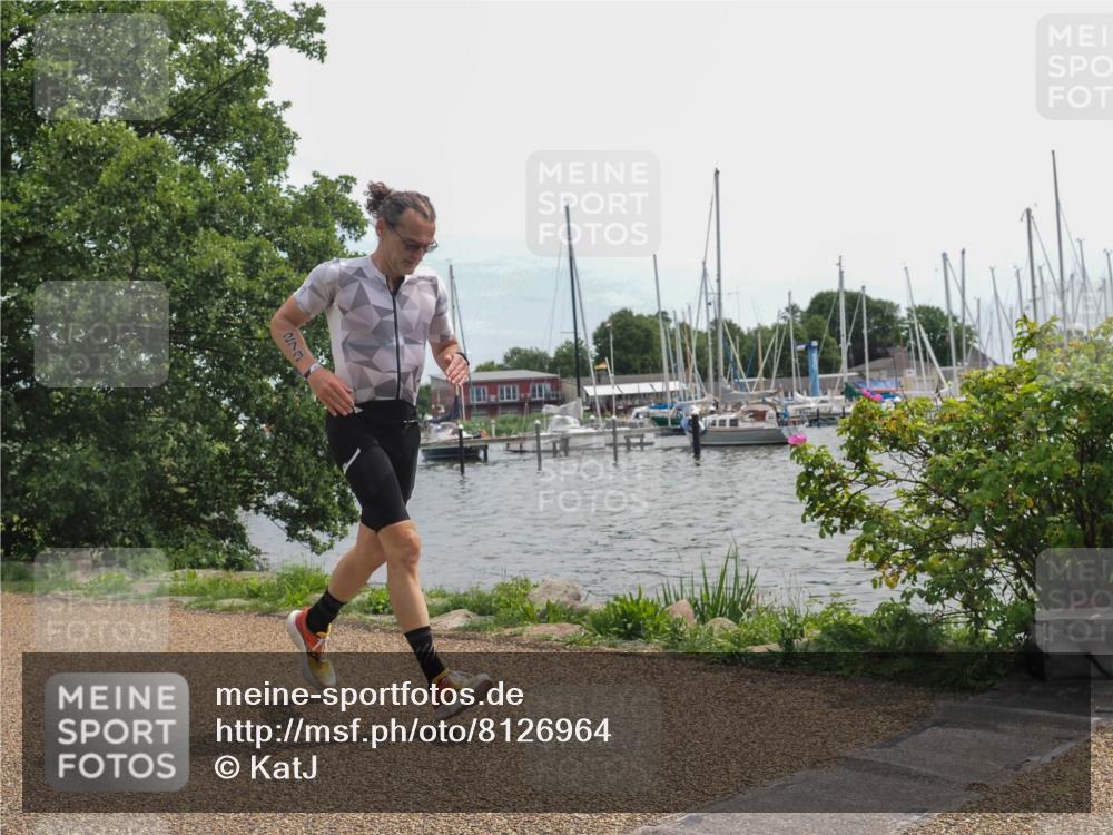 22.06.2025 - Viking Triathlon KatJ http://msf.ph/oto/8126964 22.06.2025 13:48:12 Laufen 273 meine-sportfotos.de