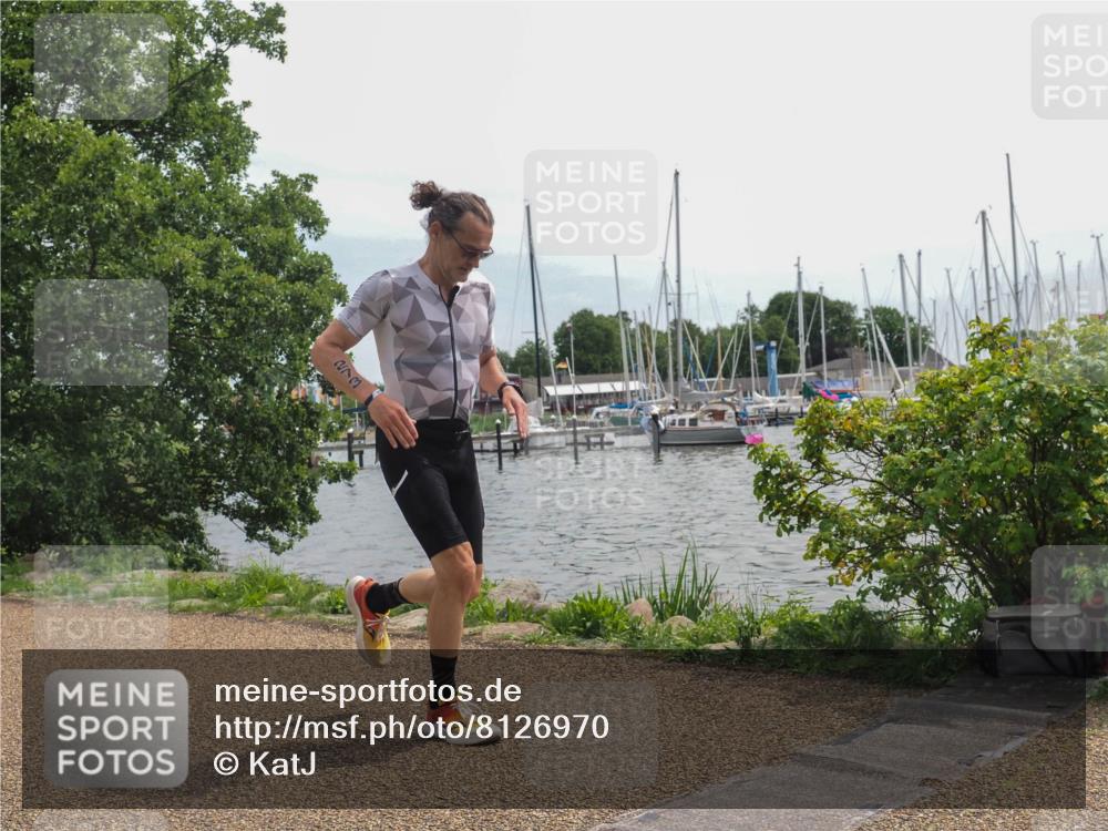22.06.2025 - Viking Triathlon KatJ http://msf.ph/oto/8126970 22.06.2025 13:48:12 Laufen 273 meine-sportfotos.de
