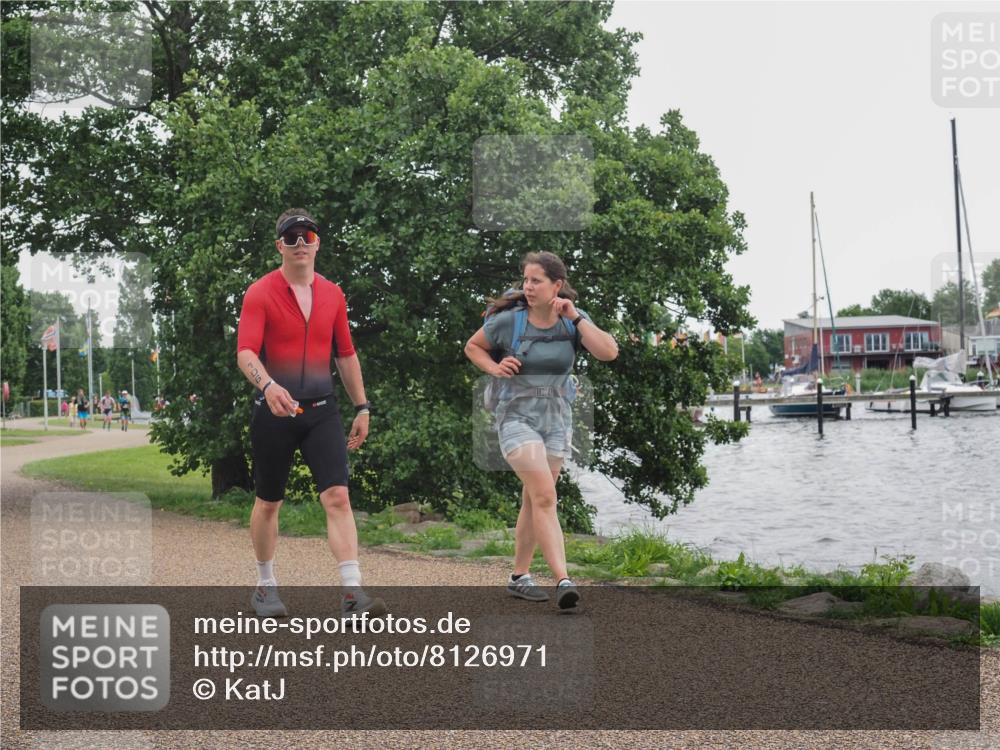 22.06.2025 - Viking Triathlon KatJ http://msf.ph/oto/8126971 22.06.2025 15:30:59 Laufen 106 meine-sportfotos.de