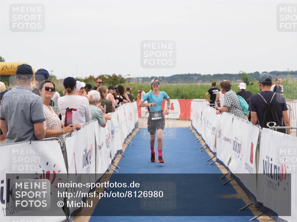 22.06.2025 - Viking Triathlon MichiJ http://msf.ph/oto/8126980 22.06.2025 15:24:17 Ziel 495 meine-sportfotos.de