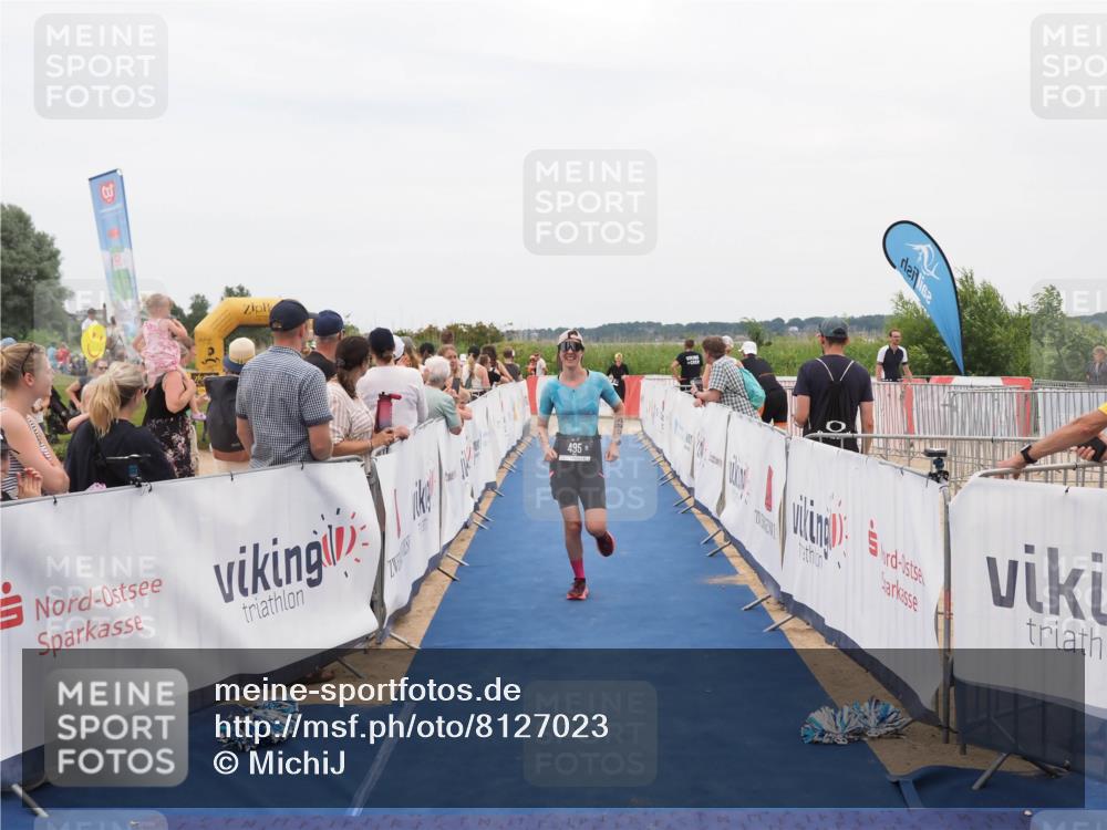 22.06.2025 - Viking Triathlon MichiJ http://msf.ph/oto/8127023 22.06.2025 15:24:18 Ziel 495 meine-sportfotos.de
