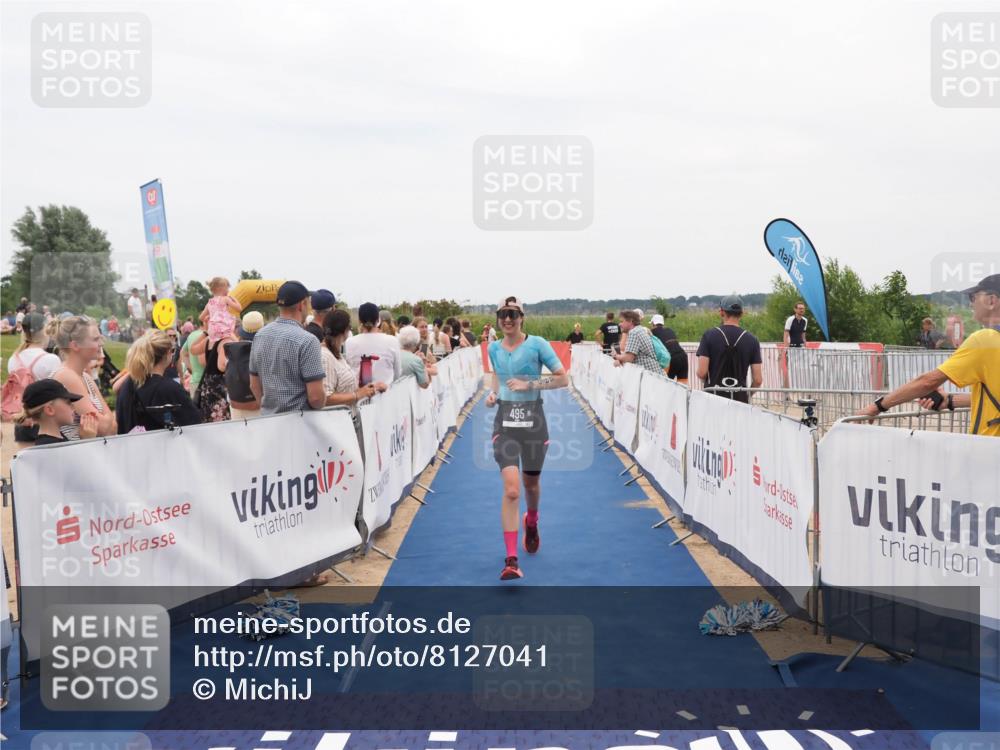 22.06.2025 - Viking Triathlon MichiJ http://msf.ph/oto/8127041 22.06.2025 15:24:19 Ziel 495 meine-sportfotos.de