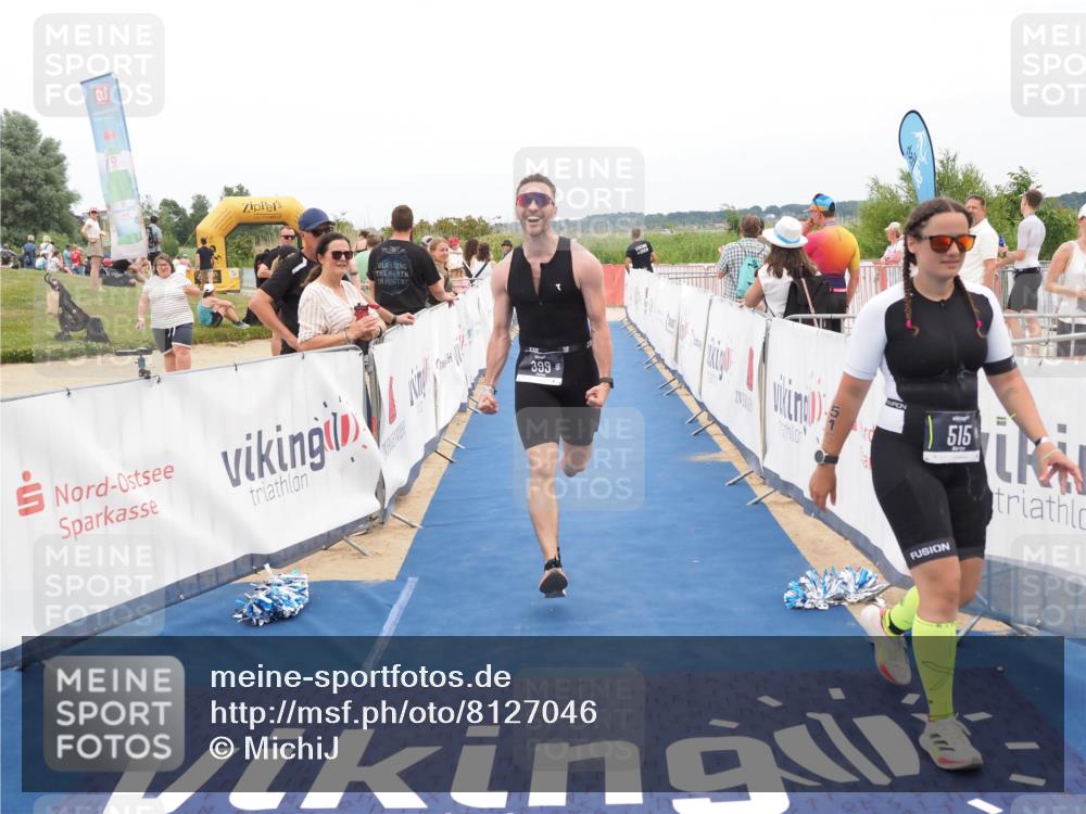 22.06.2025 - Viking Triathlon MichiJ http://msf.ph/oto/8127046 22.06.2025 15:18:34 Ziel 175, 399 meine-sportfotos.de