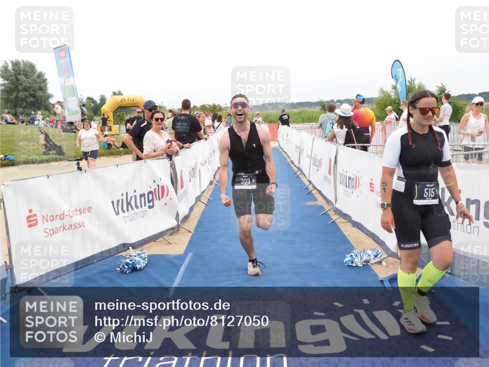 22.06.2025 - Viking Triathlon MichiJ http://msf.ph/oto/8127050 22.06.2025 15:18:34 Ziel 175, 399 meine-sportfotos.de