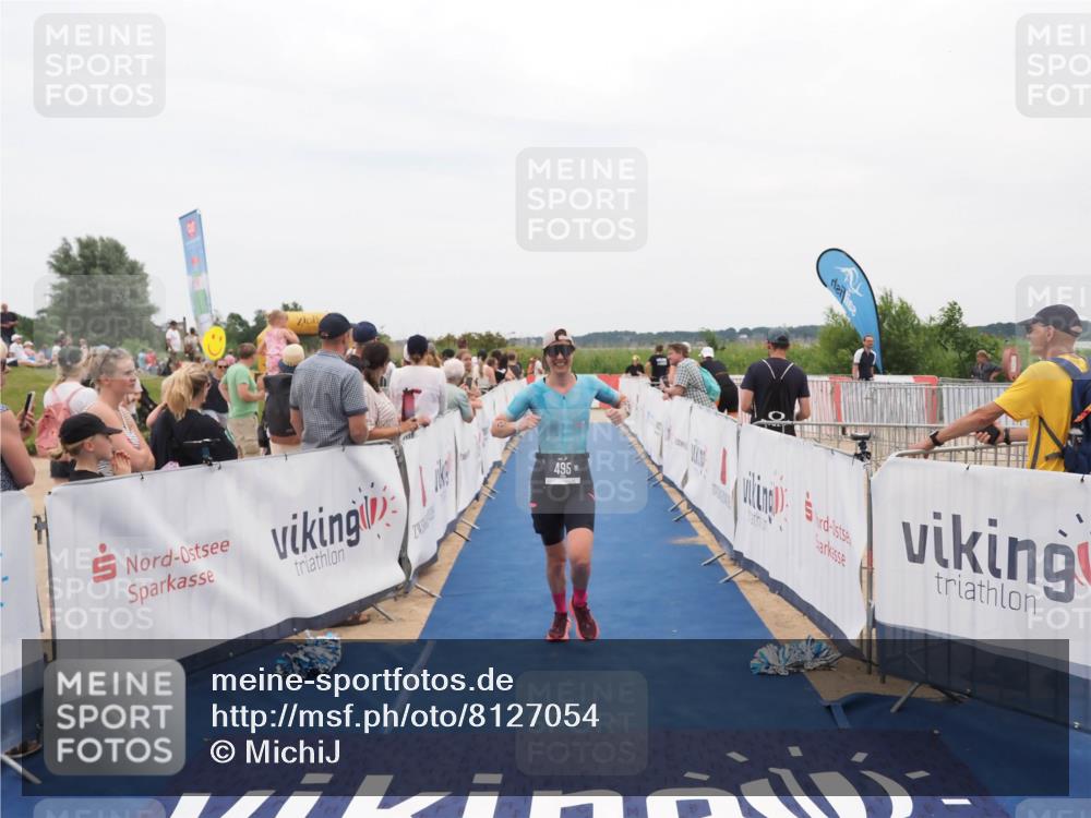 22.06.2025 - Viking Triathlon MichiJ http://msf.ph/oto/8127054 22.06.2025 15:24:19 Ziel 495 meine-sportfotos.de