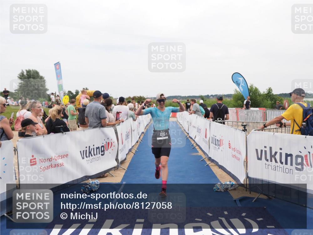 22.06.2025 - Viking Triathlon MichiJ http://msf.ph/oto/8127058 22.06.2025 15:24:19 Ziel 495 meine-sportfotos.de