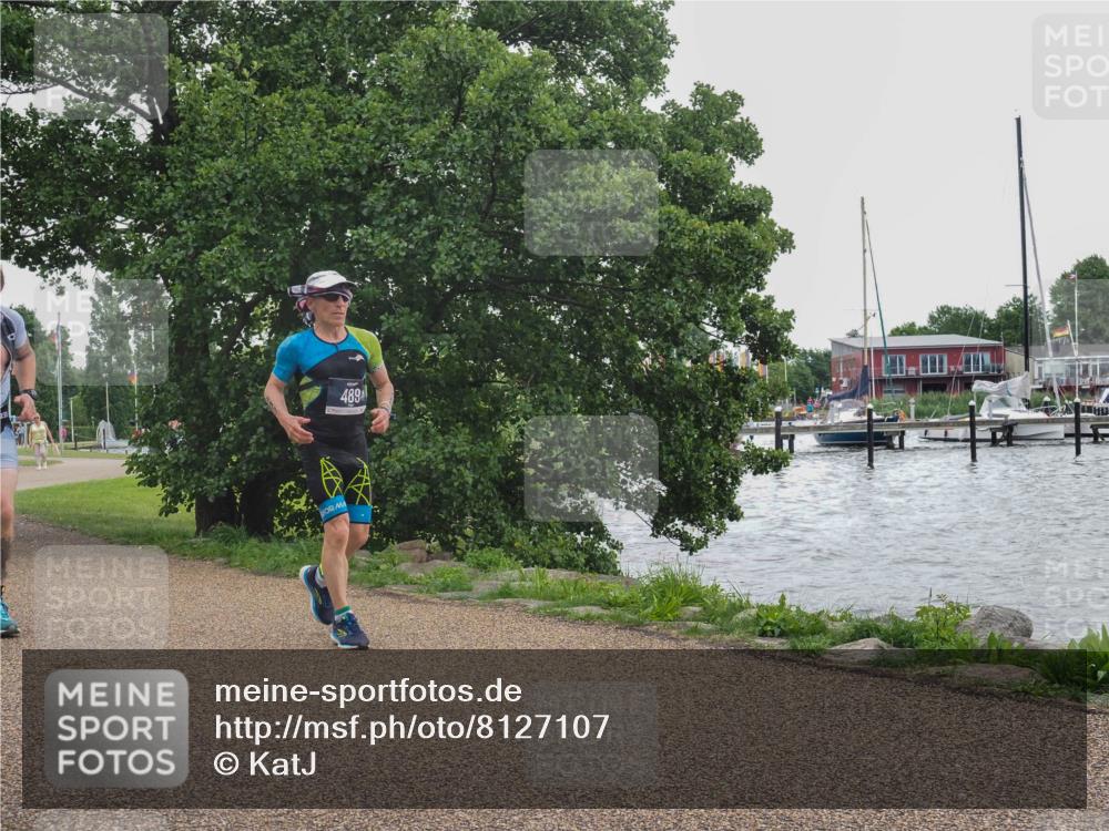 22.06.2025 - Viking Triathlon KatJ http://msf.ph/oto/8127107 22.06.2025 15:31:20 Laufen 76, 489 meine-sportfotos.de