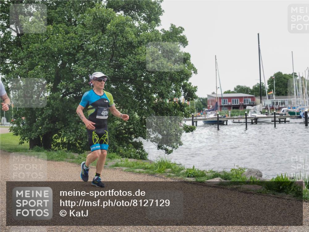 22.06.2025 - Viking Triathlon KatJ http://msf.ph/oto/8127129 22.06.2025 15:31:21 Laufen 76, 489 meine-sportfotos.de