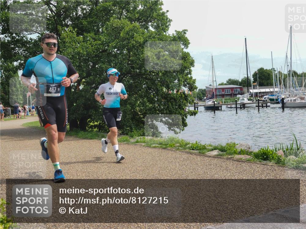 22.06.2025 - Viking Triathlon KatJ http://msf.ph/oto/8127215 22.06.2025 13:48:43 Laufen 256, 428, 467 meine-sportfotos.de