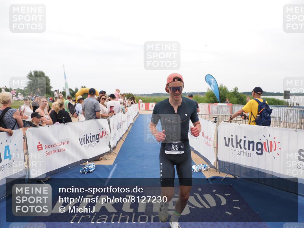 22.06.2025 - Viking Triathlon MichiJ http://msf.ph/oto/8127230 22.06.2025 15:24:28 Ziel 185 meine-sportfotos.de