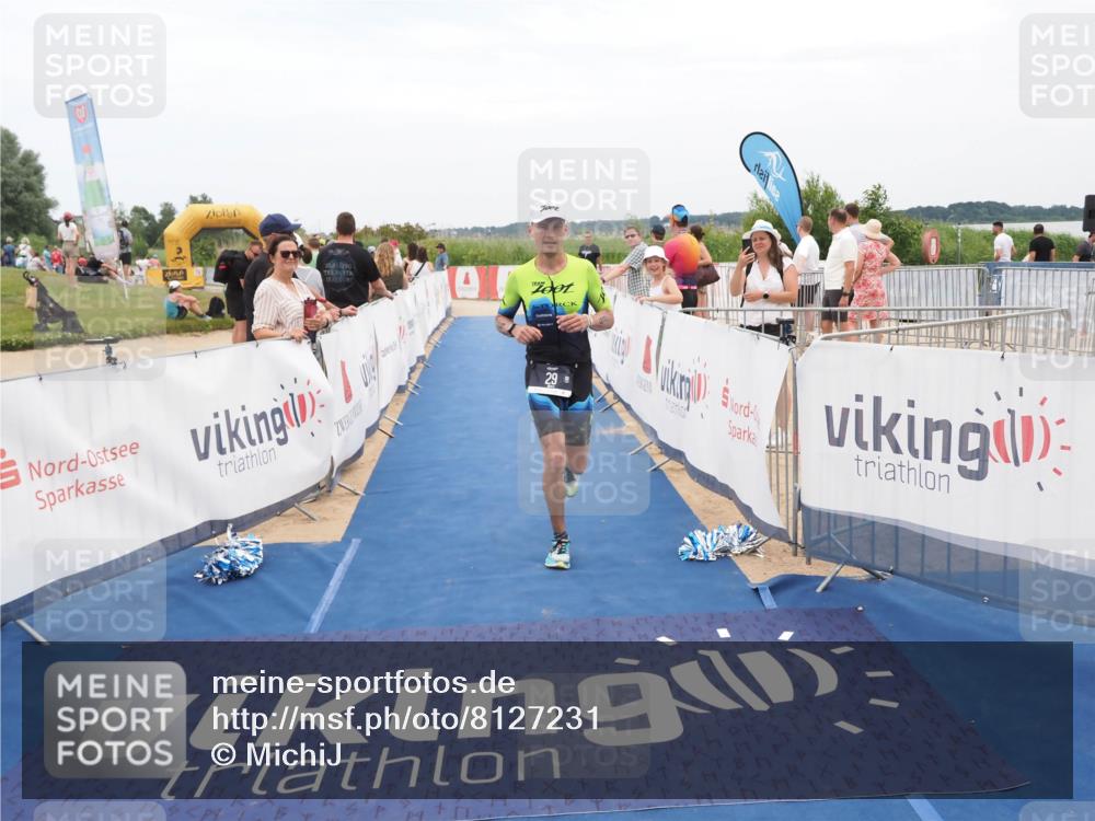 22.06.2025 - Viking Triathlon MichiJ http://msf.ph/oto/8127231 22.06.2025 15:18:44 Ziel 29, 175 meine-sportfotos.de