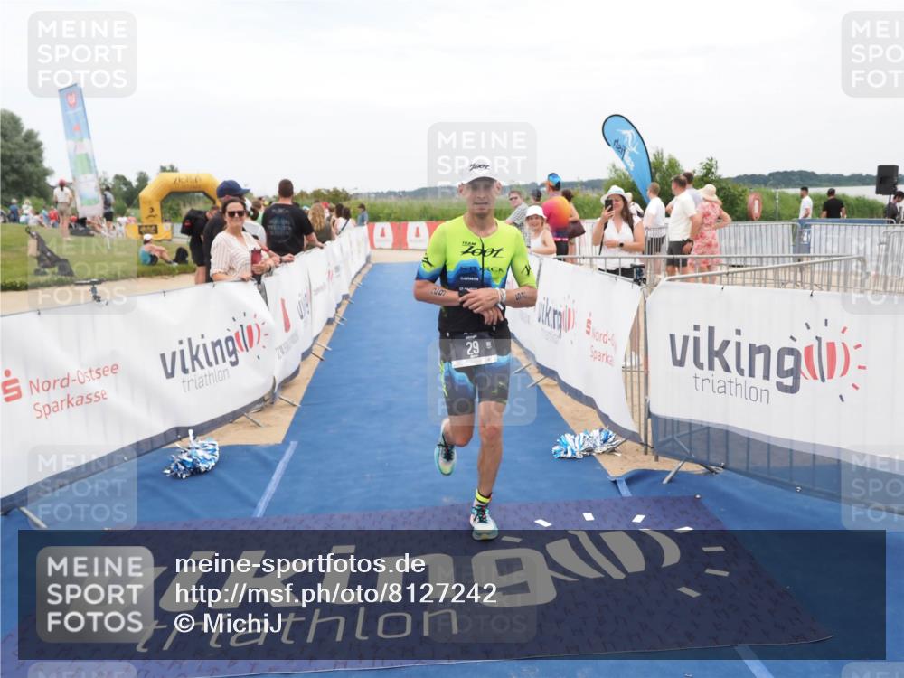 22.06.2025 - Viking Triathlon MichiJ http://msf.ph/oto/8127242 22.06.2025 15:18:44 Ziel 29, 175 meine-sportfotos.de