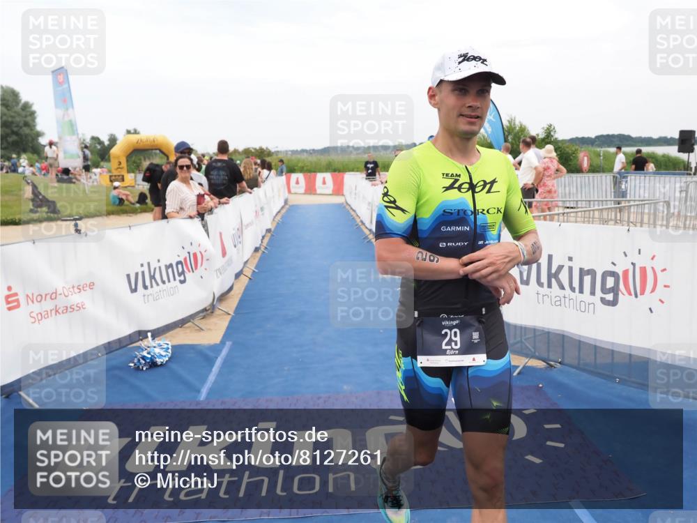 22.06.2025 - Viking Triathlon MichiJ http://msf.ph/oto/8127261 22.06.2025 15:18:45 Ziel 29 meine-sportfotos.de