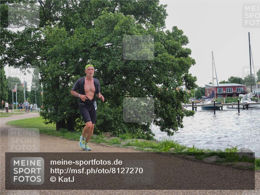 22.06.2025 - Viking Triathlon KatJ http://msf.ph/oto/8127270 22.06.2025 15:31:57 Laufen 372 meine-sportfotos.de
