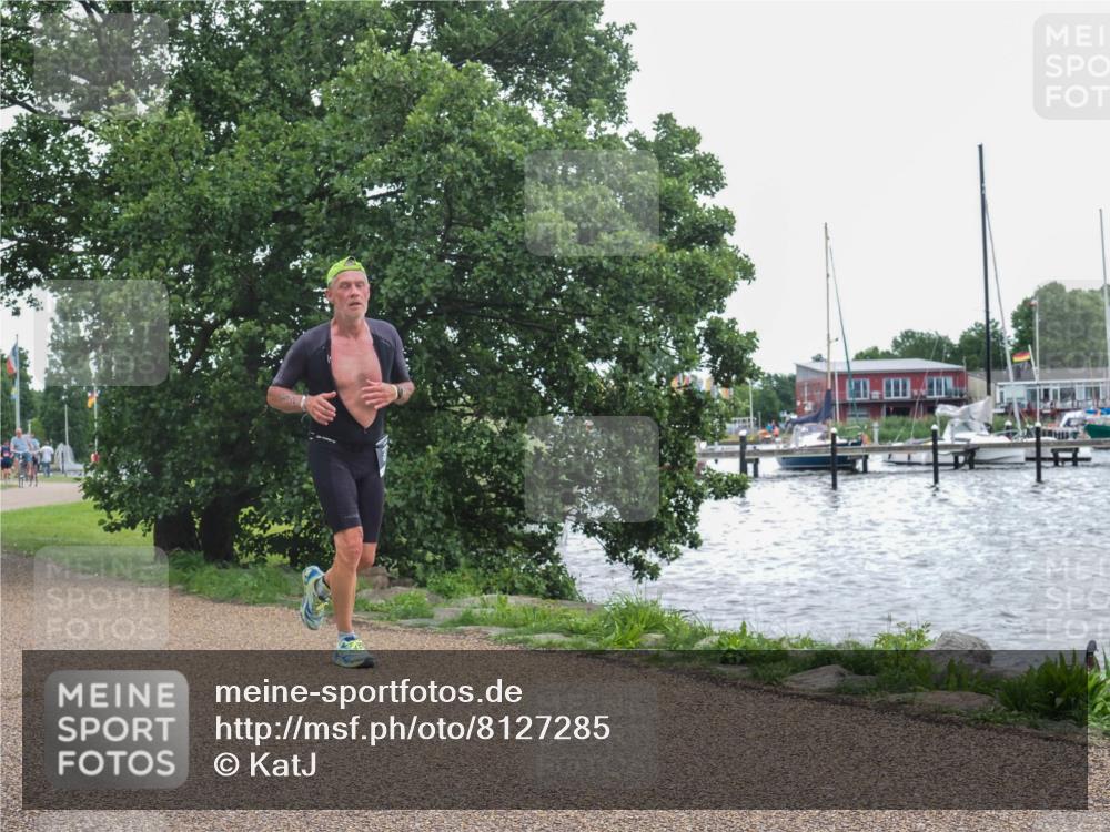 22.06.2025 - Viking Triathlon KatJ http://msf.ph/oto/8127285 22.06.2025 15:31:57 Laufen 372 meine-sportfotos.de